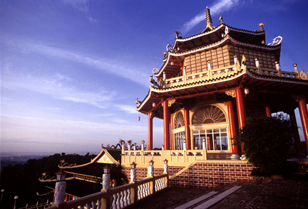 cebu%20taoist%20temple.jpg